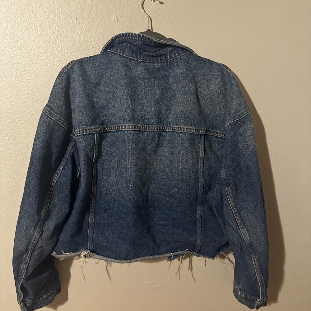 Jean jacket - Picture 2 of 3